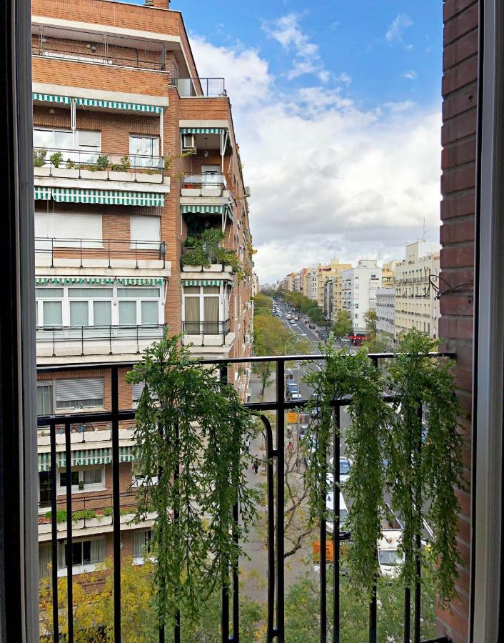 Exclusivo Y Luminoso Piso En El Parque Del Retiro Apartment Мадрид Екстериор снимка